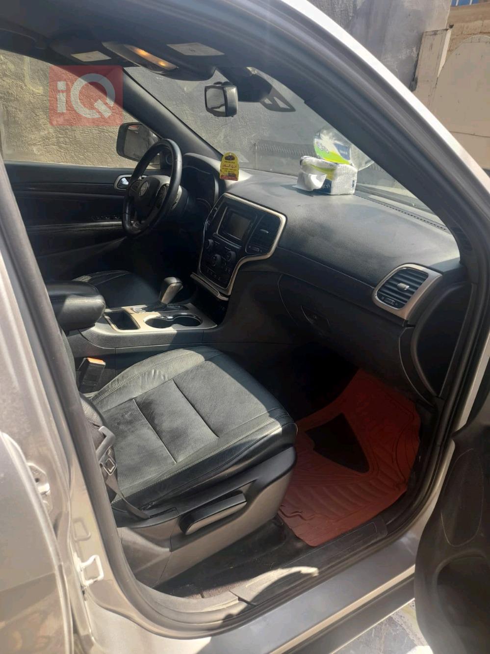 جيب جراند شيروكي